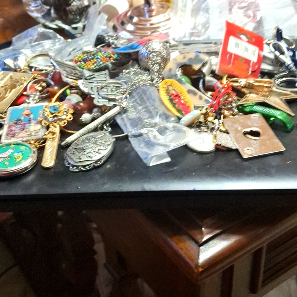 Lots of key holders